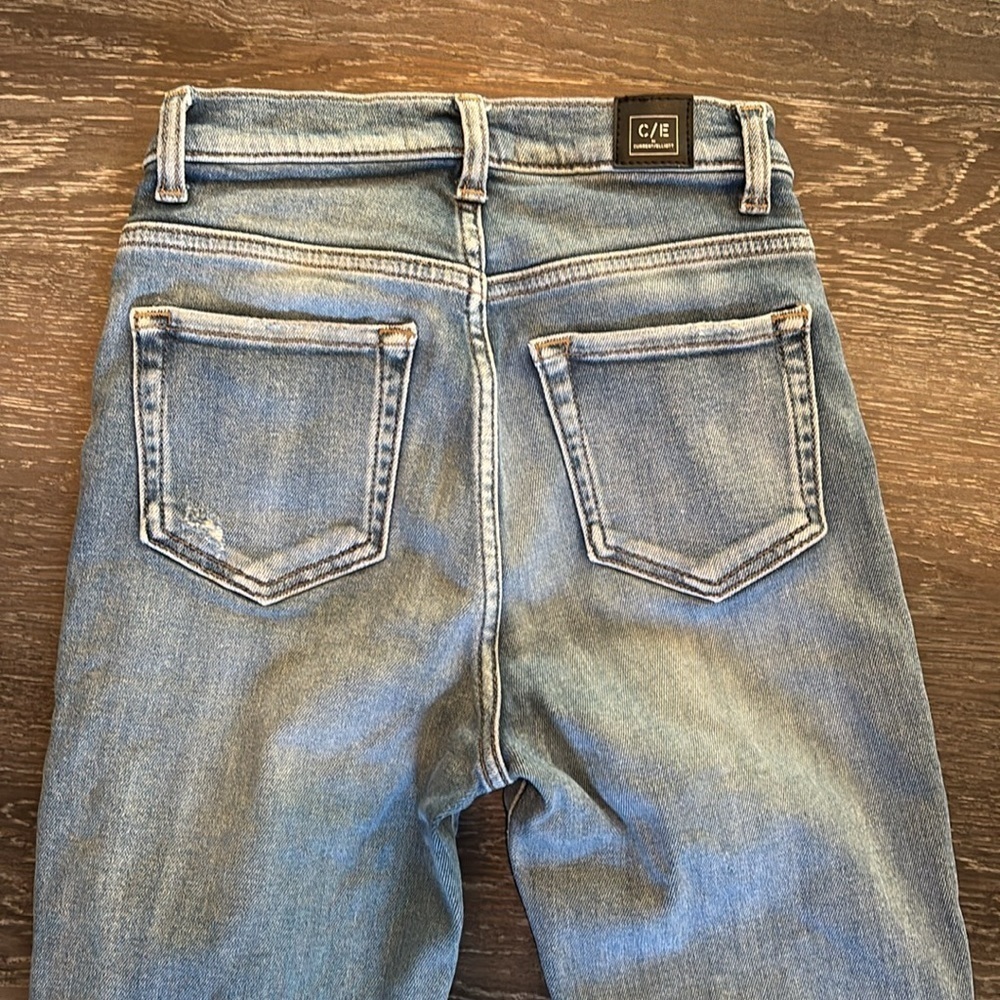 Current Elliot jeans
Women’s 24 - Picture 5 of 5